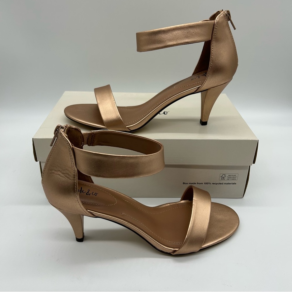NWT Style & Co Paycee Rose Gold Shine Metallic Heels Size 9.5W Wide Dressy NIB